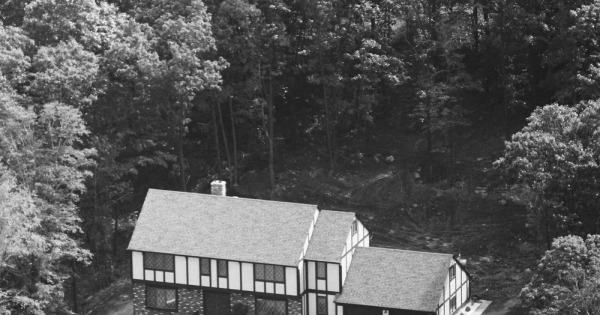 Vintage Aerial photo from 1986 in New Haven County, CT
