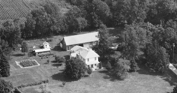 Vintage Aerial photo from 1990 in Clinton County, IA