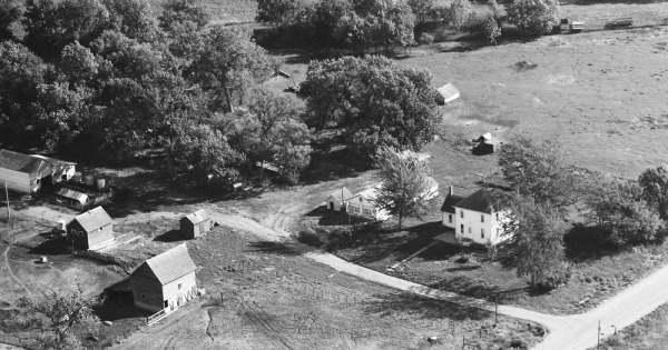 Vintage Aerial photo from 1988 in Plymouth County, IA