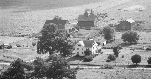 Vintage Aerial photo from 1976 in Mercer County, IL