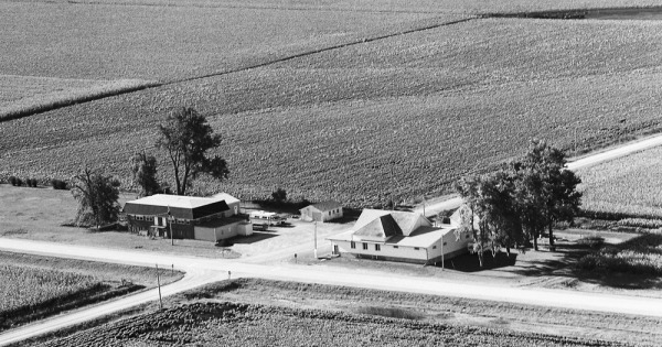 Vintage Aerial photo from 1976 in Washington County, IA