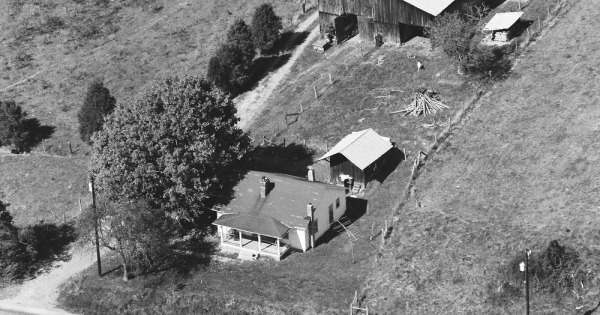 Vintage Aerial photo from 1987 in Lee County, VA
