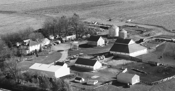 Vintage Aerial photo from 1987 in Sioux County, IA