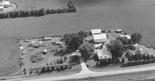 Vintage Aerial photo from 1999 in Saunders County, NE