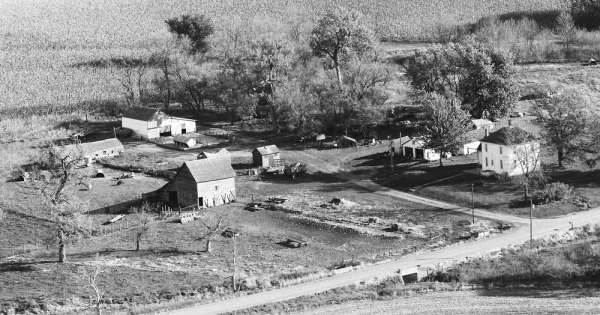 Vintage Aerial photo from 1987 in Sioux County, IA
