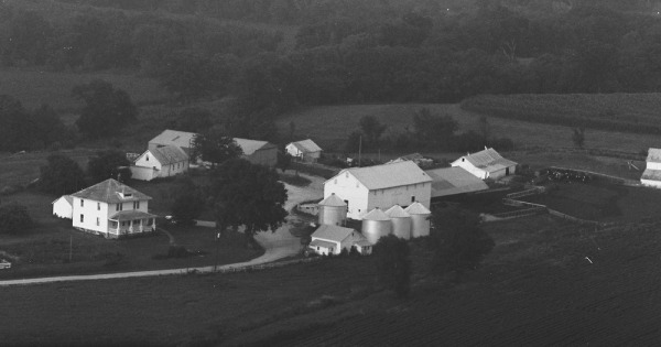 Vintage Aerial photo from 1981 in Jefferson County, IA