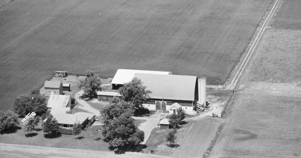 Vintage Aerial photo from 1980 in Gratiot County, MI