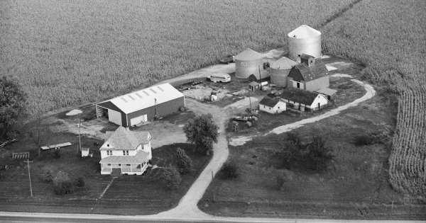 Vintage Aerial photo from 1982 in Black Hawk County, IA