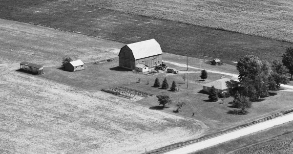 Vintage Aerial photo from 1988 in Huron County, MI