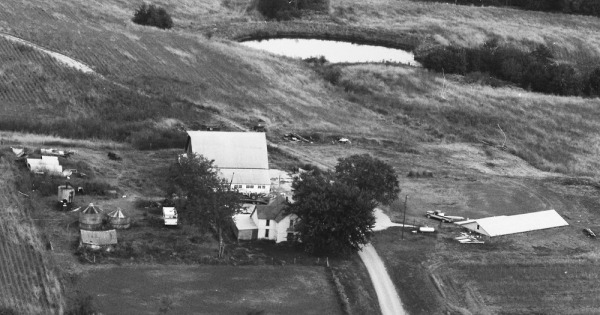 Vintage Aerial photo from 1981 in Livingston County, MO