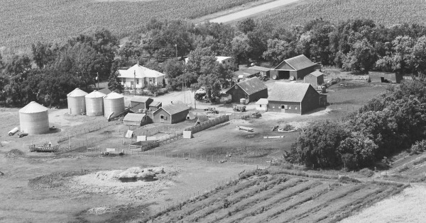 Vintage Aerial photo from 1978 in Lincoln County, SD