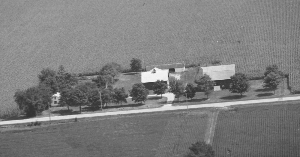 Vintage Aerial photo from 1983 in Grundy County, IL
