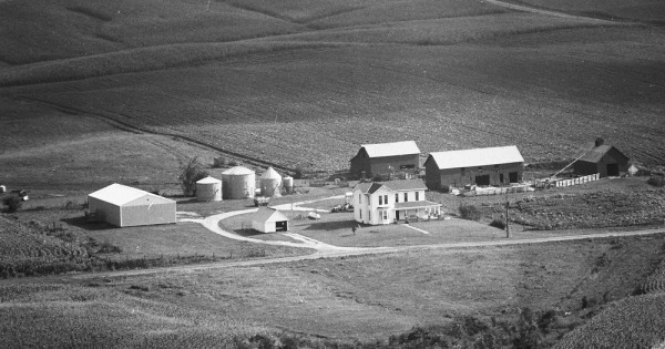 Vintage Aerial photo from 1976 in Mercer County, IL