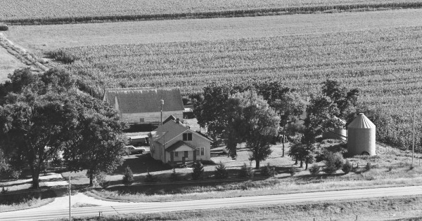 Vintage Aerial photo from 1982 in Saunders County, NE
