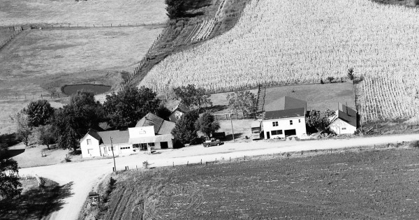Vintage Aerial photo from 1976 in Clinton County, MO